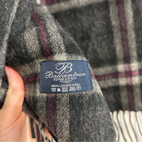 Ballantrae Edinburgh Plaid Lambswool Rectangular Scarf Classic Timeless Preppy - Picture 3 of 6
